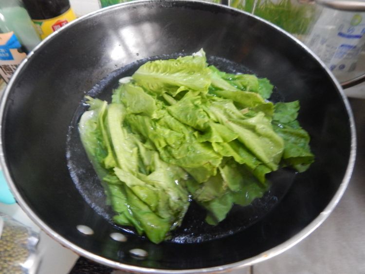 蚝油生菜香菇步骤3