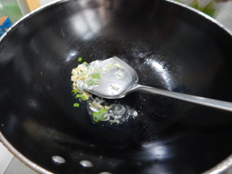 蚝油生菜香菇步骤4