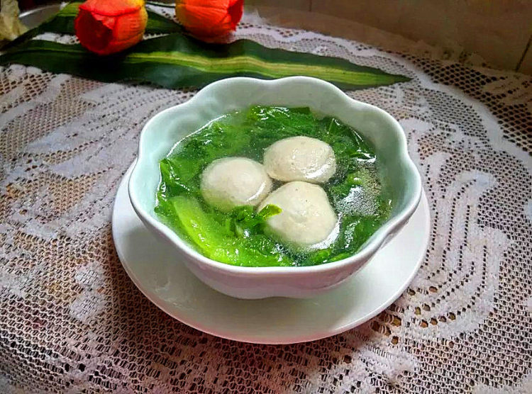 生菜肉丸汤步骤6