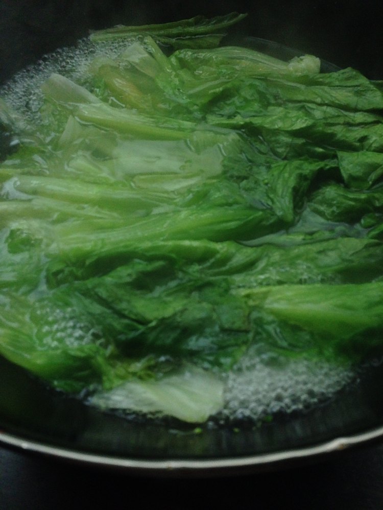 油泼生菜步骤3