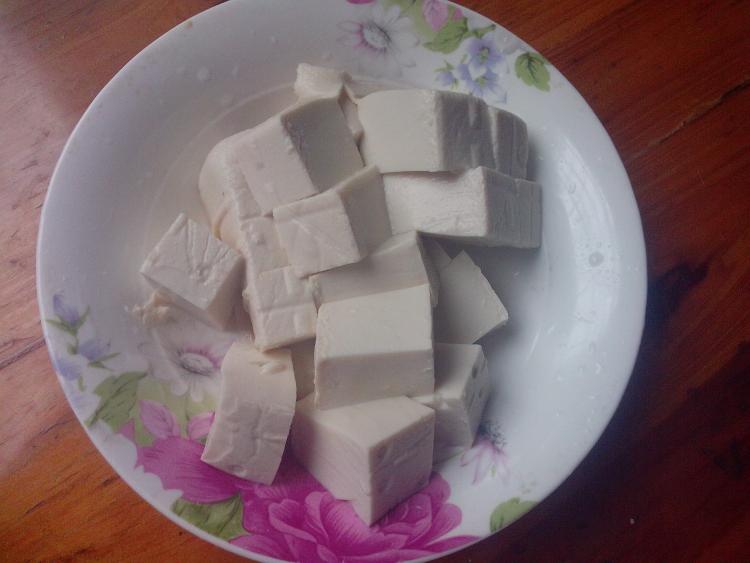 生菜炒豆腐步骤2