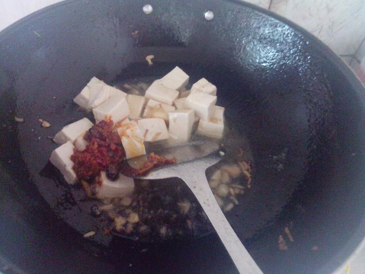生菜炒豆腐步骤7
