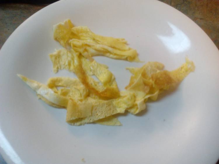生菜鸡蛋皮卷饼步骤7