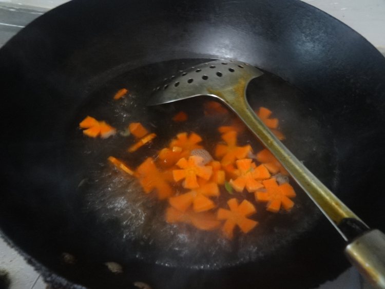 生菜黄瓜沙拉步骤3