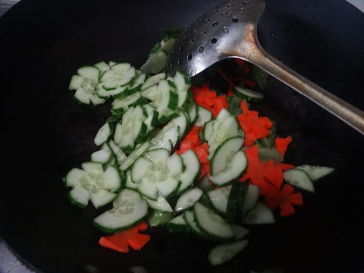 生菜黄瓜沙拉步骤5