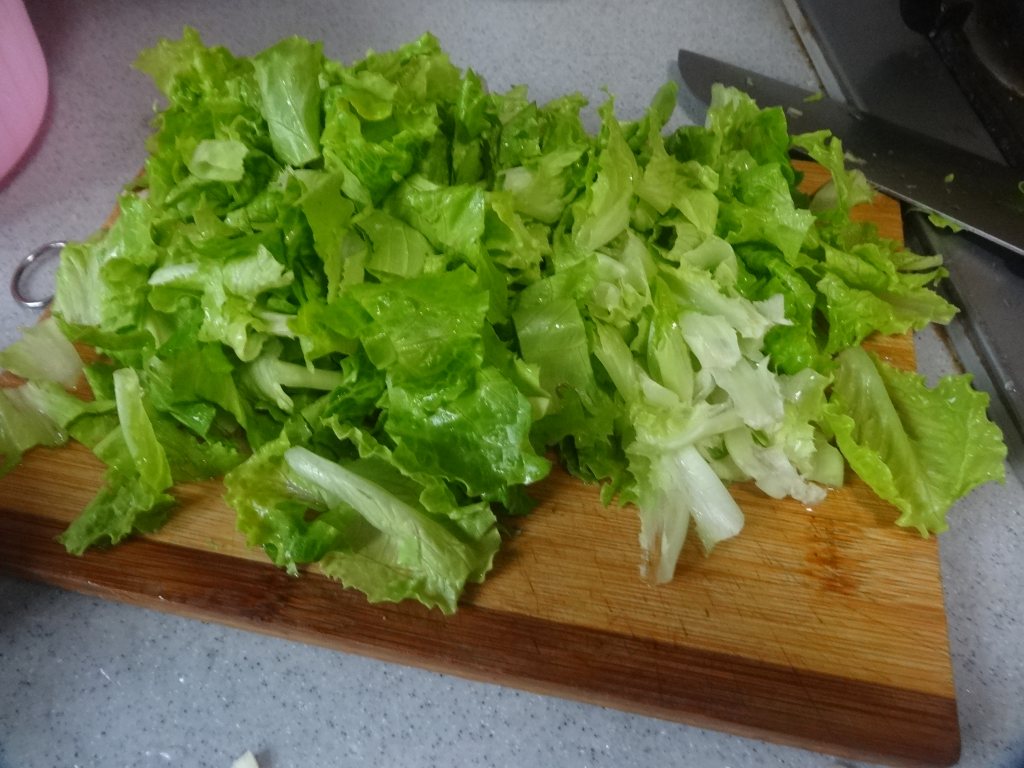 生菜木耳步骤3