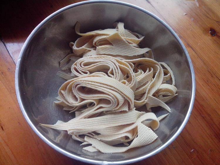 生菜炒豆皮步骤2