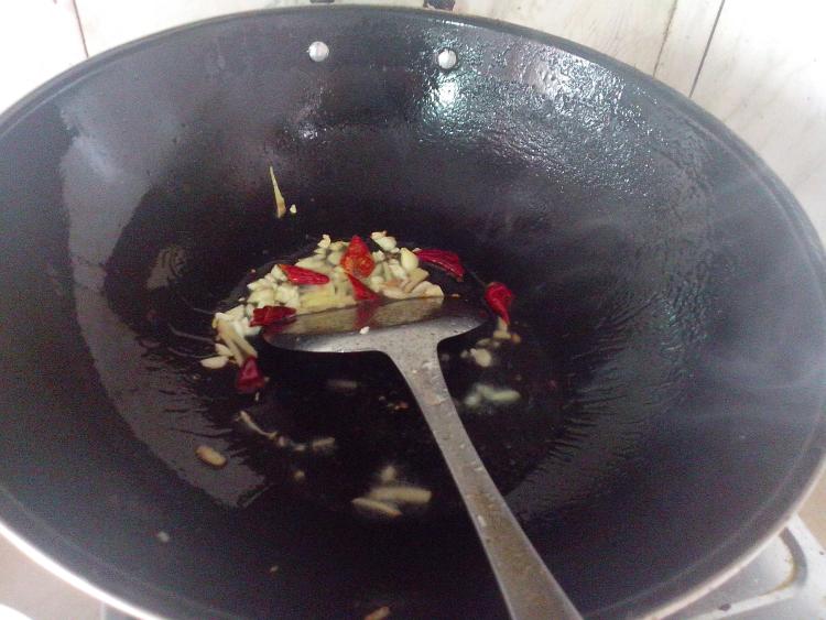 生菜炒豆皮步骤4