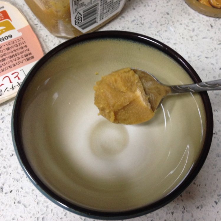 秘酱拌生菜步骤3