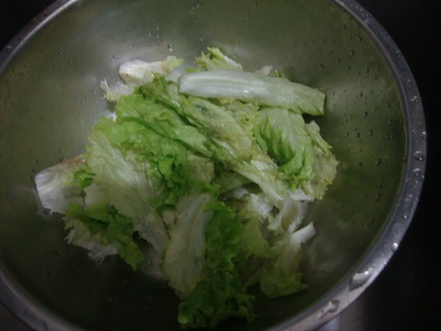 生菜炒土豆片步骤3