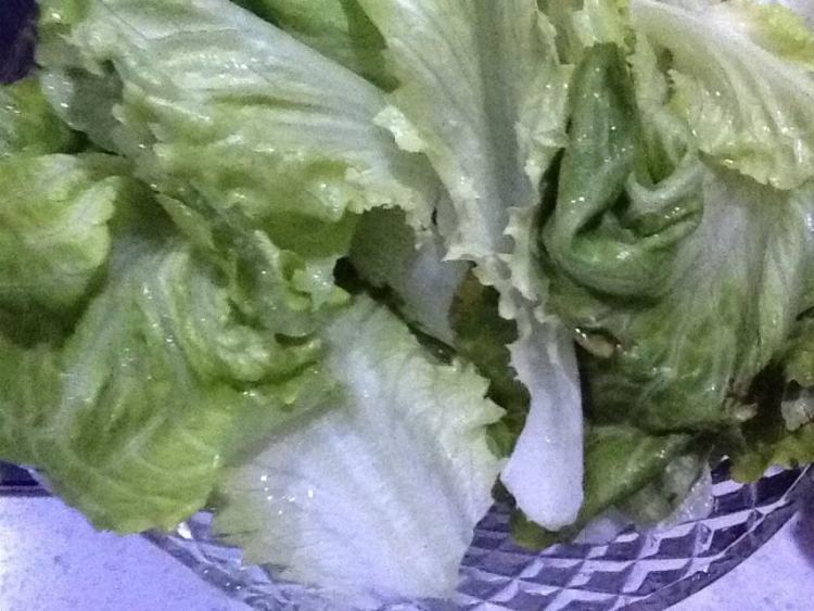 拌生菜步骤1