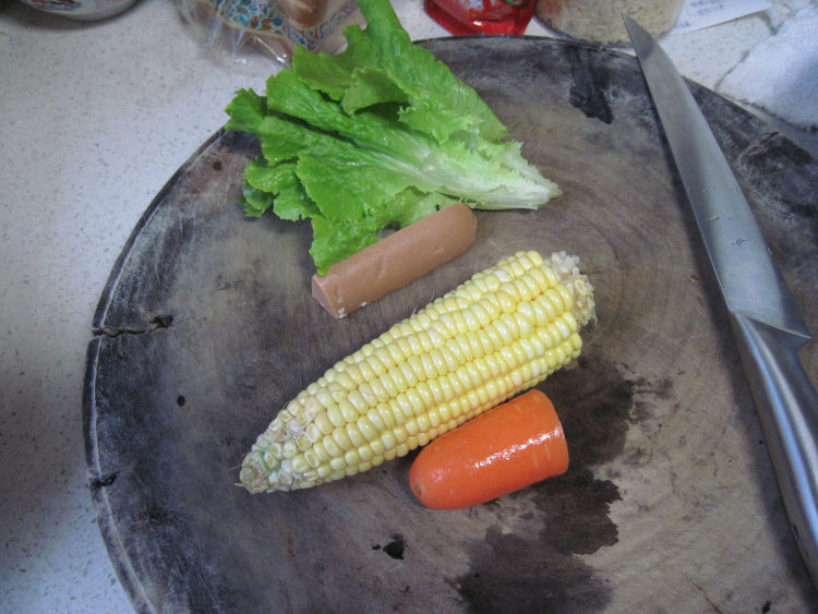 玉米生菜三明治步骤1