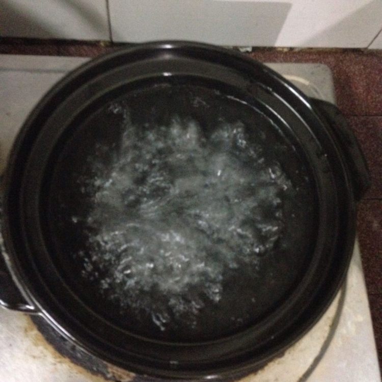 鲜虾香菇饺子面步骤9