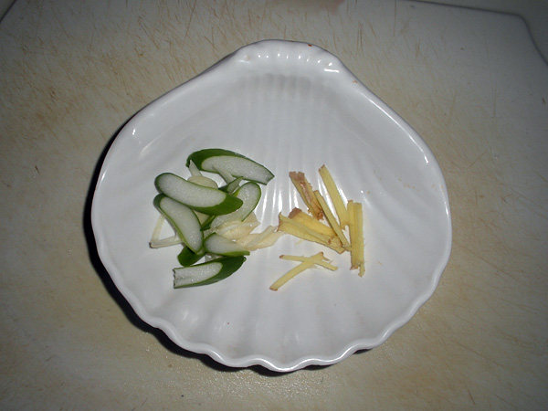 郫县豆瓣炒木耳生菜步骤4