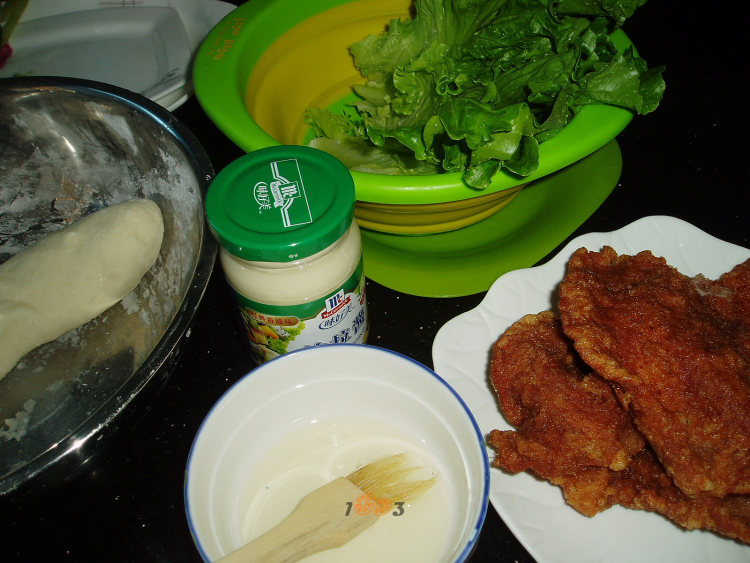 叉烧肉卷步骤2