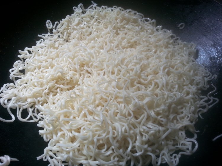 生菜瘦肉鸡蛋面步骤7