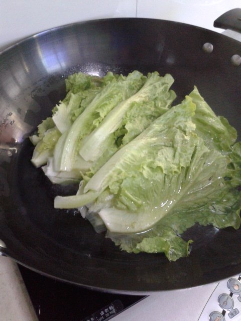 蒜姜蚝油生菜步骤3