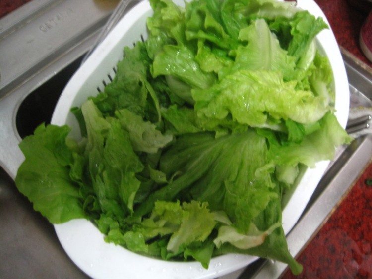 鲍汁生菜步骤1