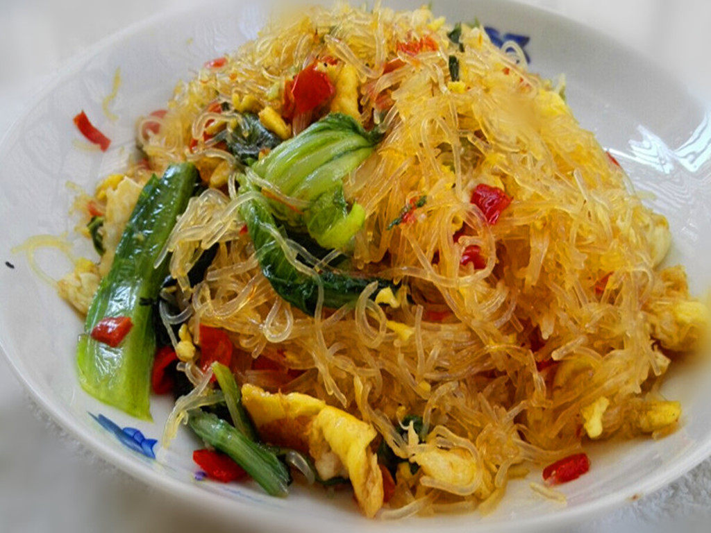鸡蛋生菜炒粉丝步骤10
