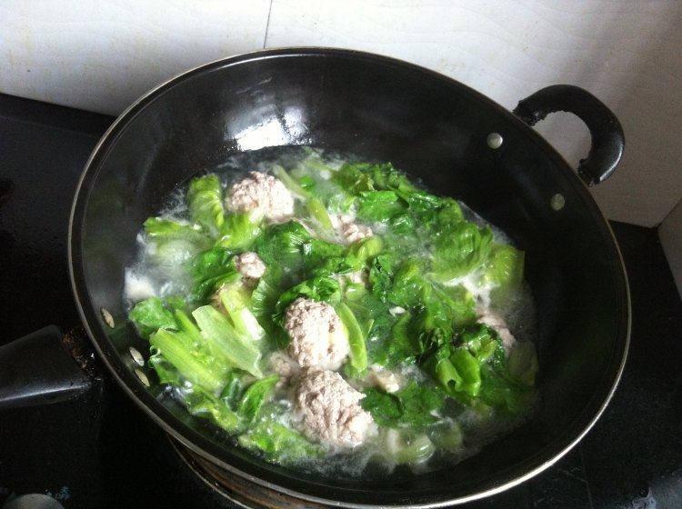 生菜豆腐肉丸汤步骤4