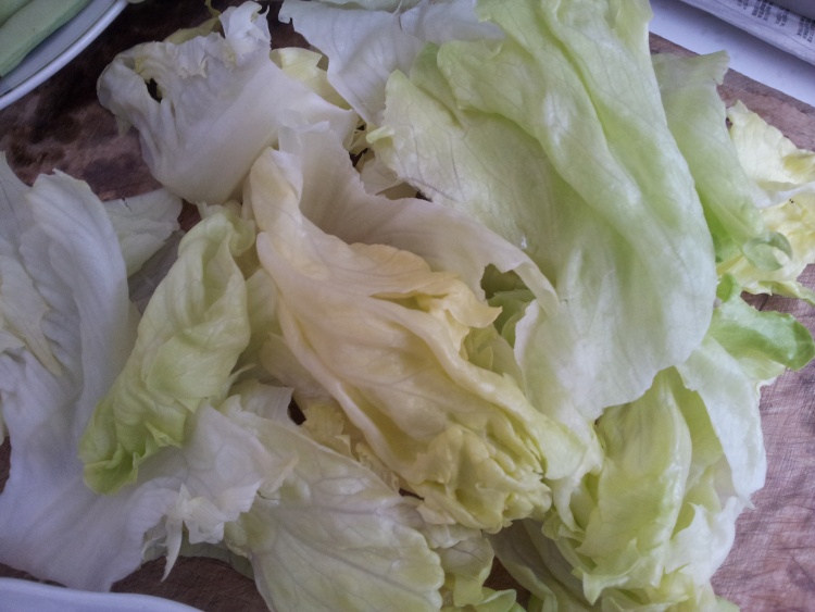 生菜烩丸子步骤1