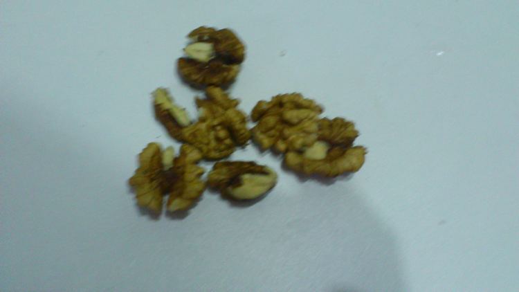 核桃蚝油生菜步骤1