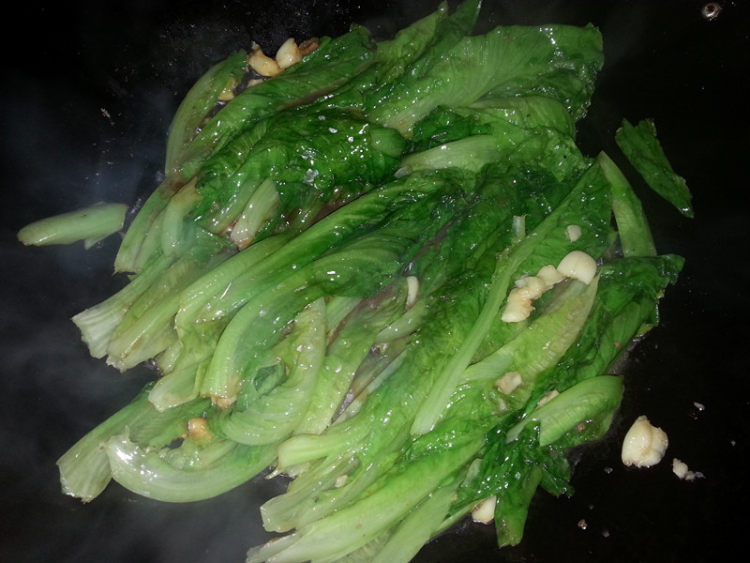 鸡油生菜步骤6