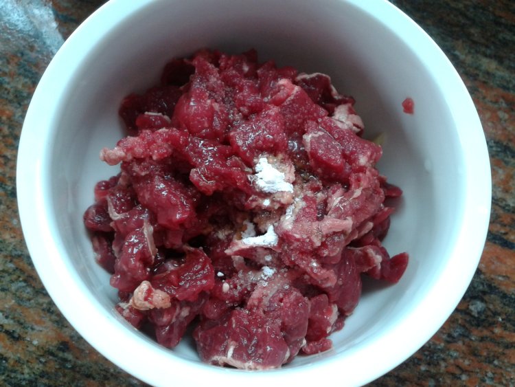 生菜瘦肉粥步骤1