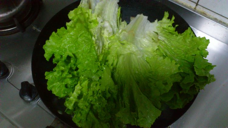 酱香生菜步骤3