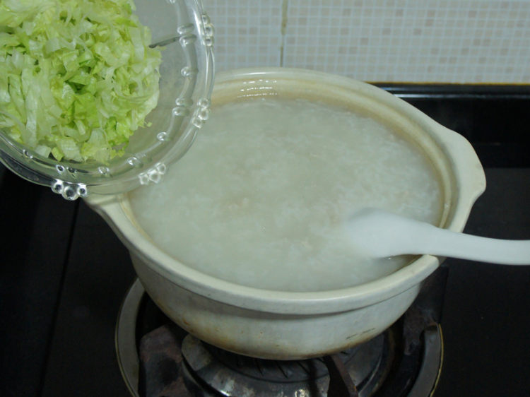 蔬菜肉丝粥步骤9