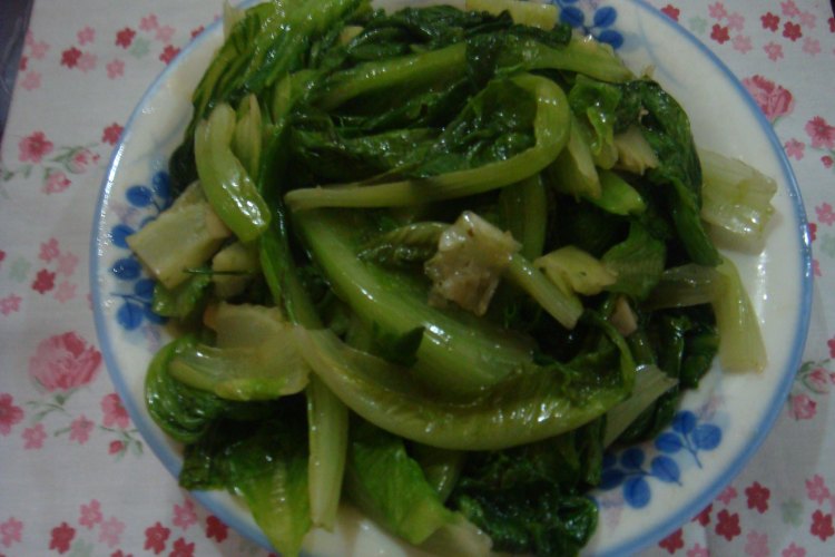 蒜茸炒生菜步骤6