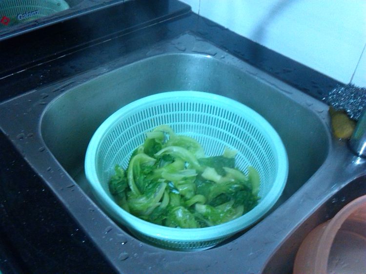 生菜罐头豉步骤3