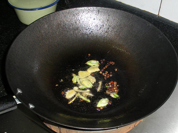 蚝油生菜煮意面步骤9