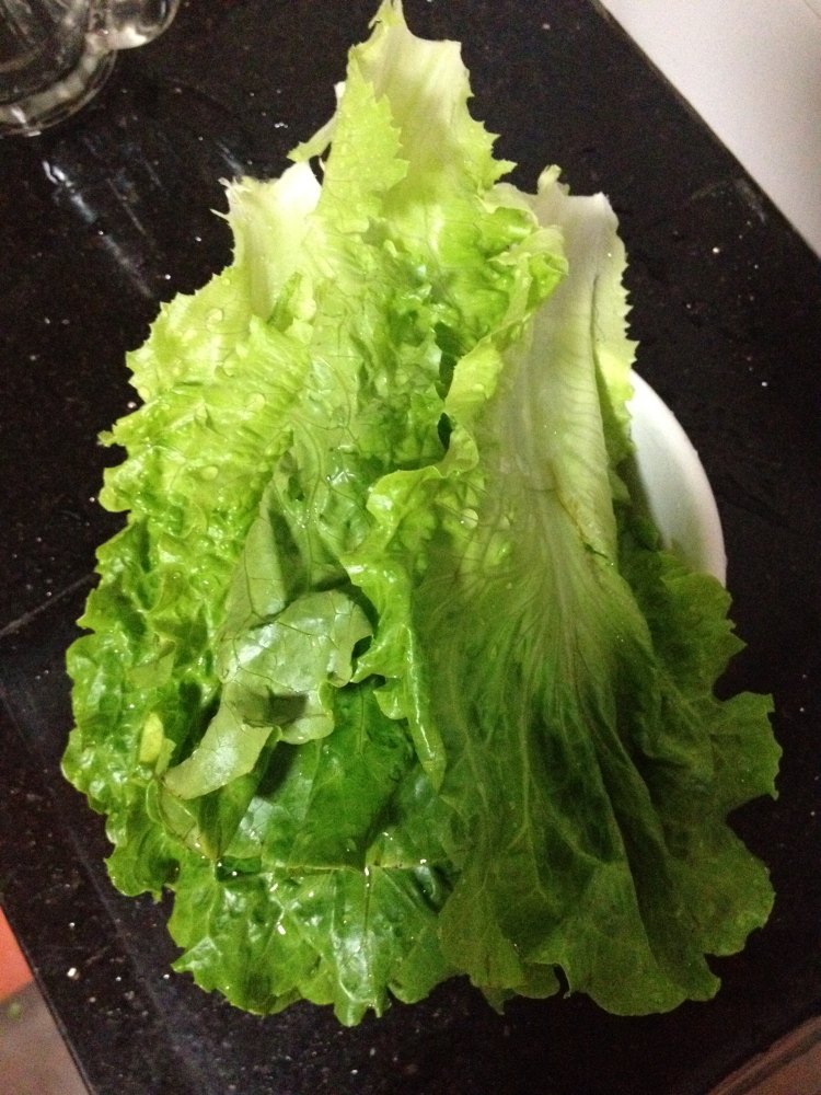 生菜牛肉丸汤步骤1