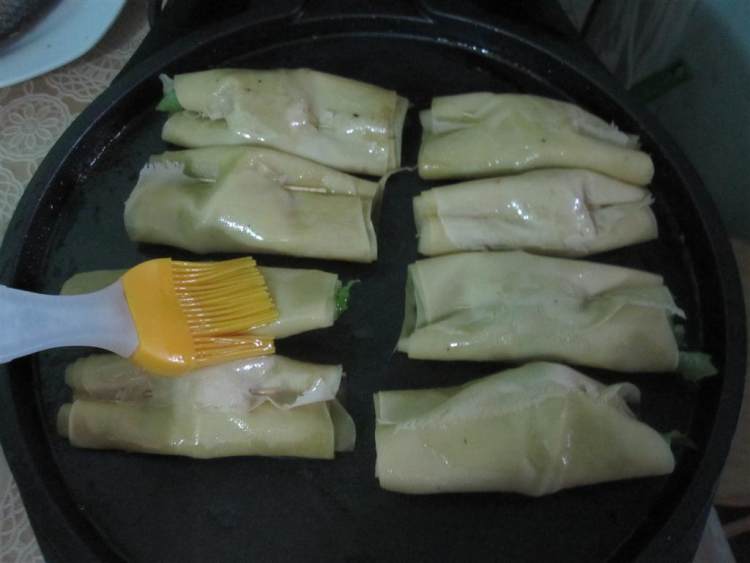 千张生菜卷步骤6