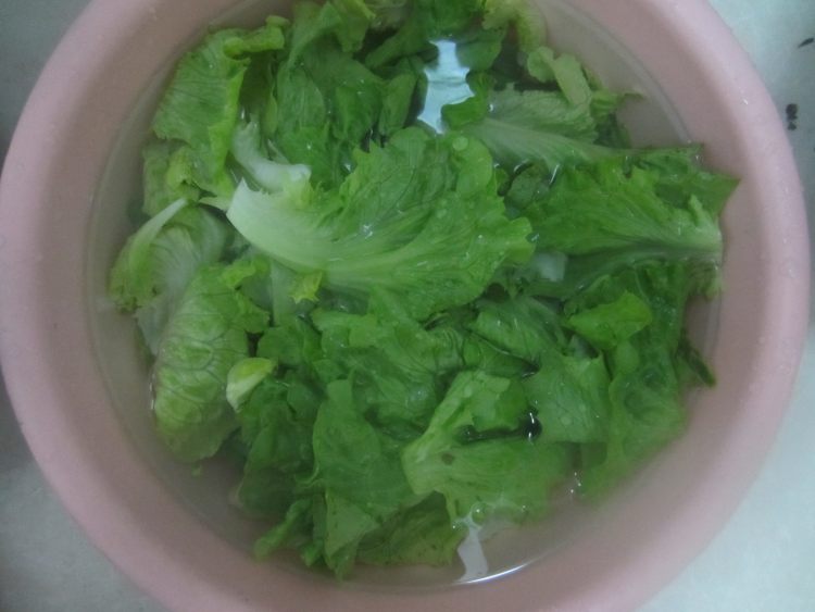 腐乳蒜蓉生菜步骤3