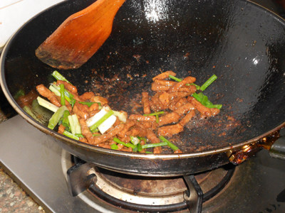 生菜酱香肉丝步骤9