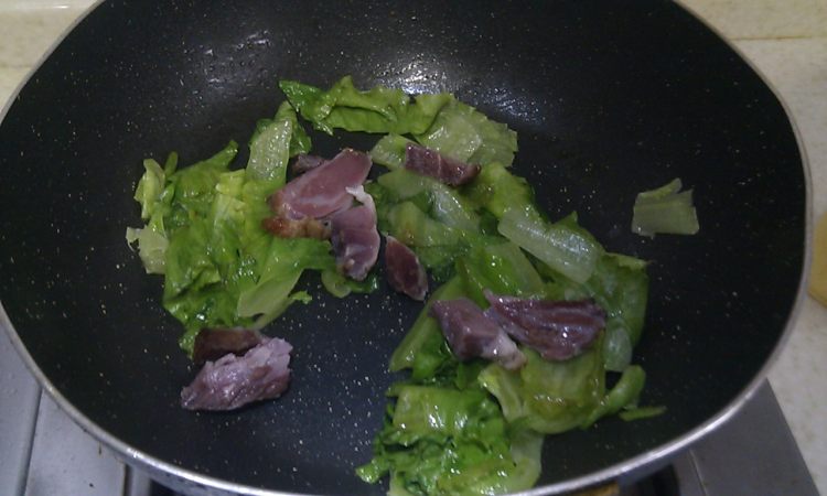 生菜炒肘子步骤4