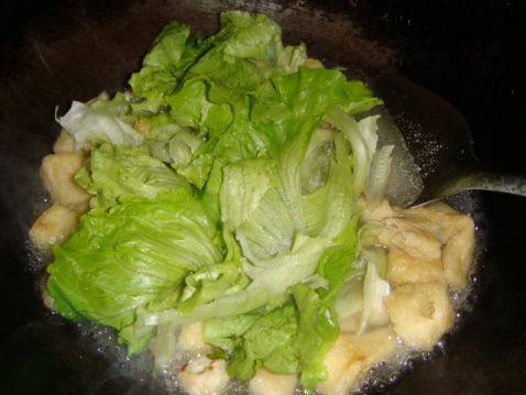 豆腐泡生菜汤步骤5