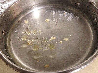 鲜嫩可口的蚝油炒生菜步骤3