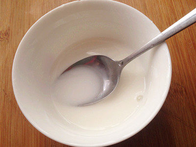 鲜嫩可口的蚝油炒生菜步骤2
