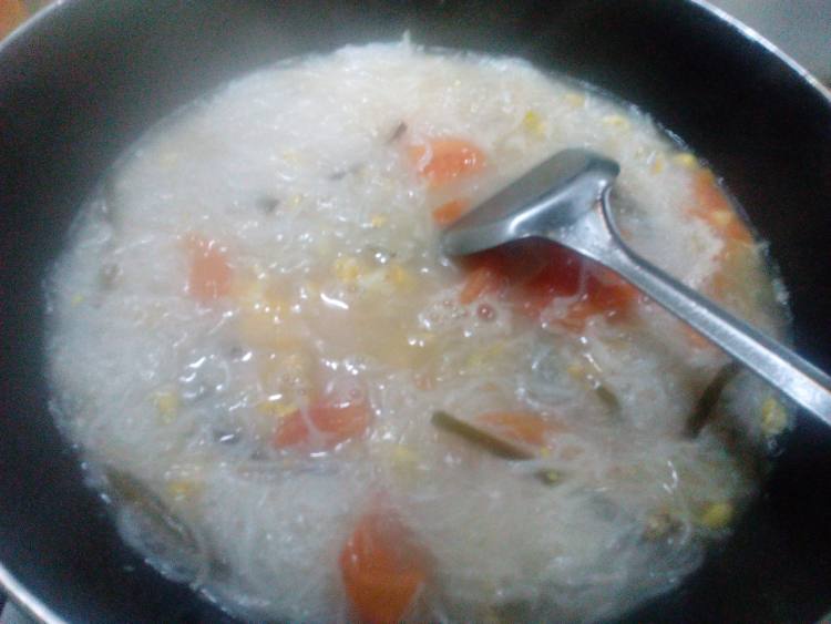 西红柿鸡蛋米粉步骤10