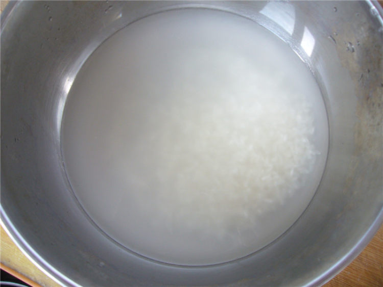 生菜大米粥步骤2