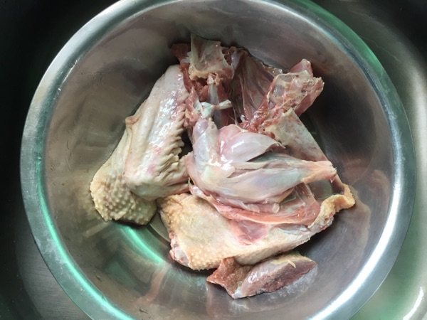 老鸭山药汤步骤2