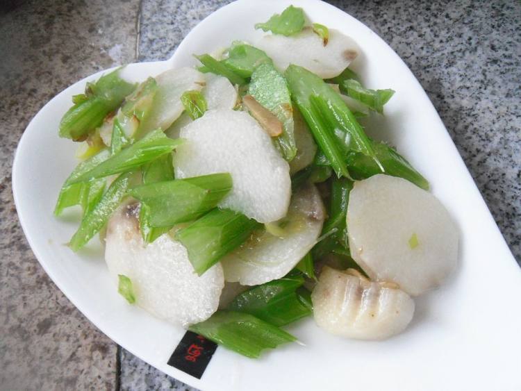 西芹山药步骤10