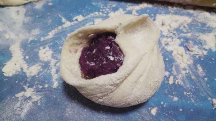 山药紫薯包步骤5
