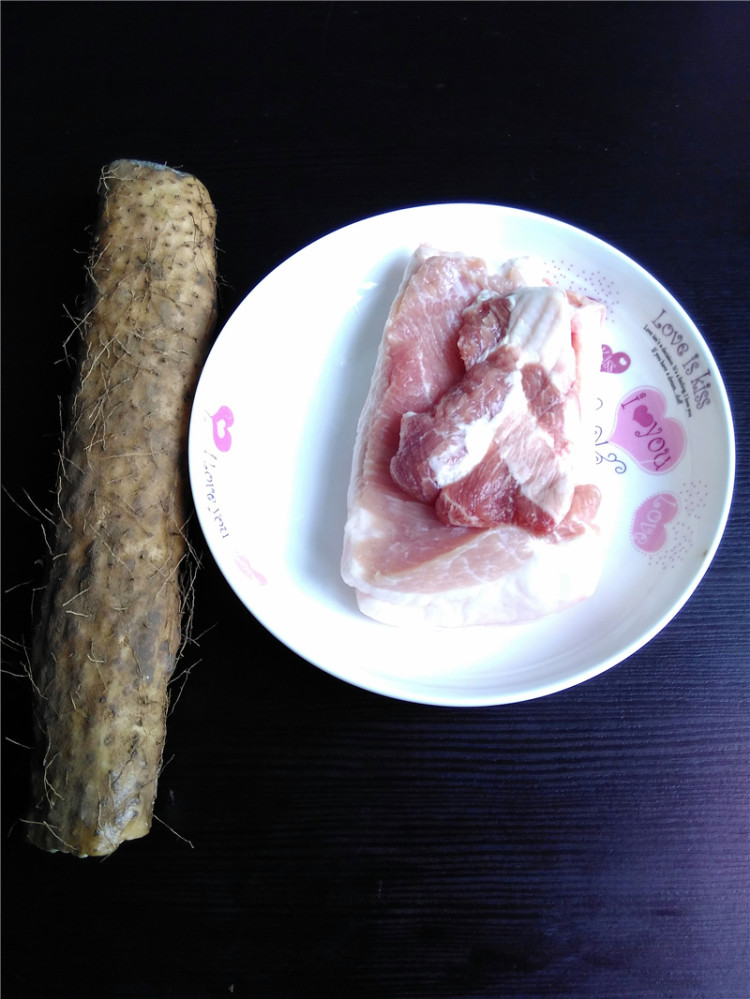 山药红烧肉#本味家乡步骤1