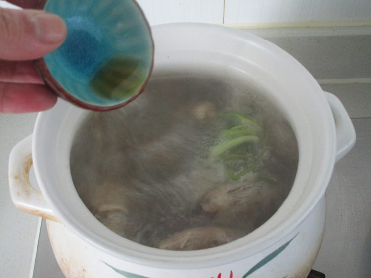 山药老鸭汤步骤7