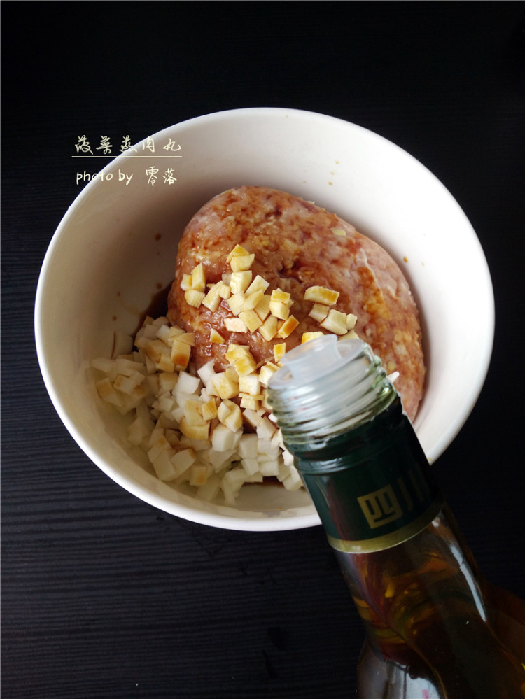 菠菜蒸肉丸步骤5