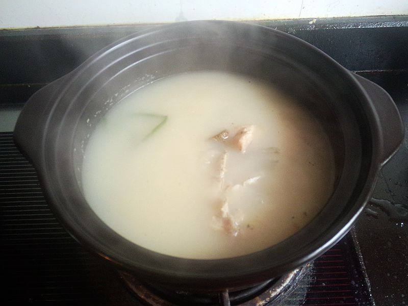 香菇山药炖黑鱼汤步骤7